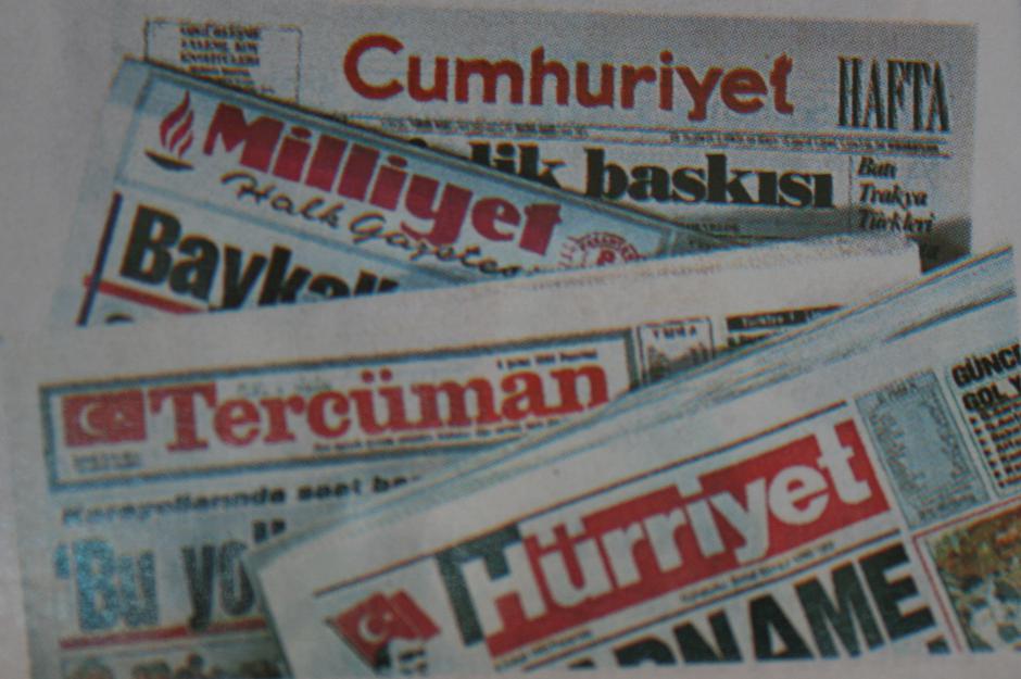 Plume brisée et voie bâillonnée, sur la situation de la presse en Turquie